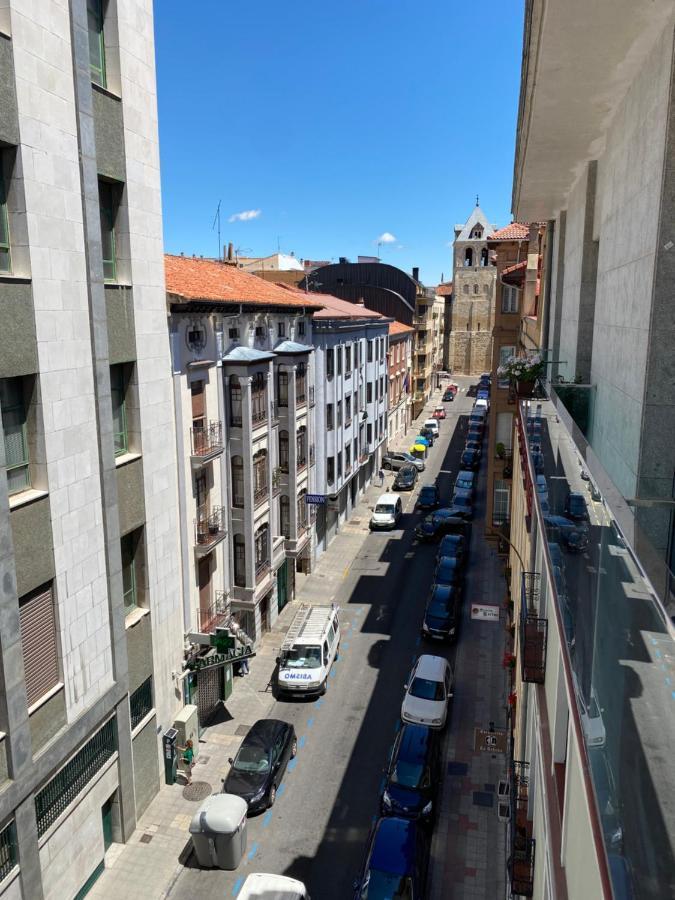 Maison San Isidoro - Garaje Y Wifi Gratuito León Eksteriør billede